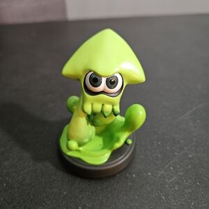 Splatoon Inkling Squid Amiibo Nintendo Switch Octoling Figure Neon Green